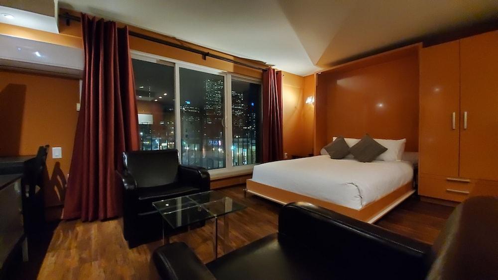 Nuvo For 3* Calgary