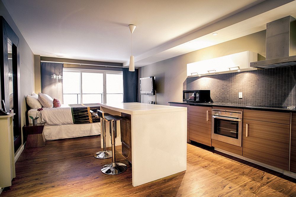 Hotel Nuvo For 3*